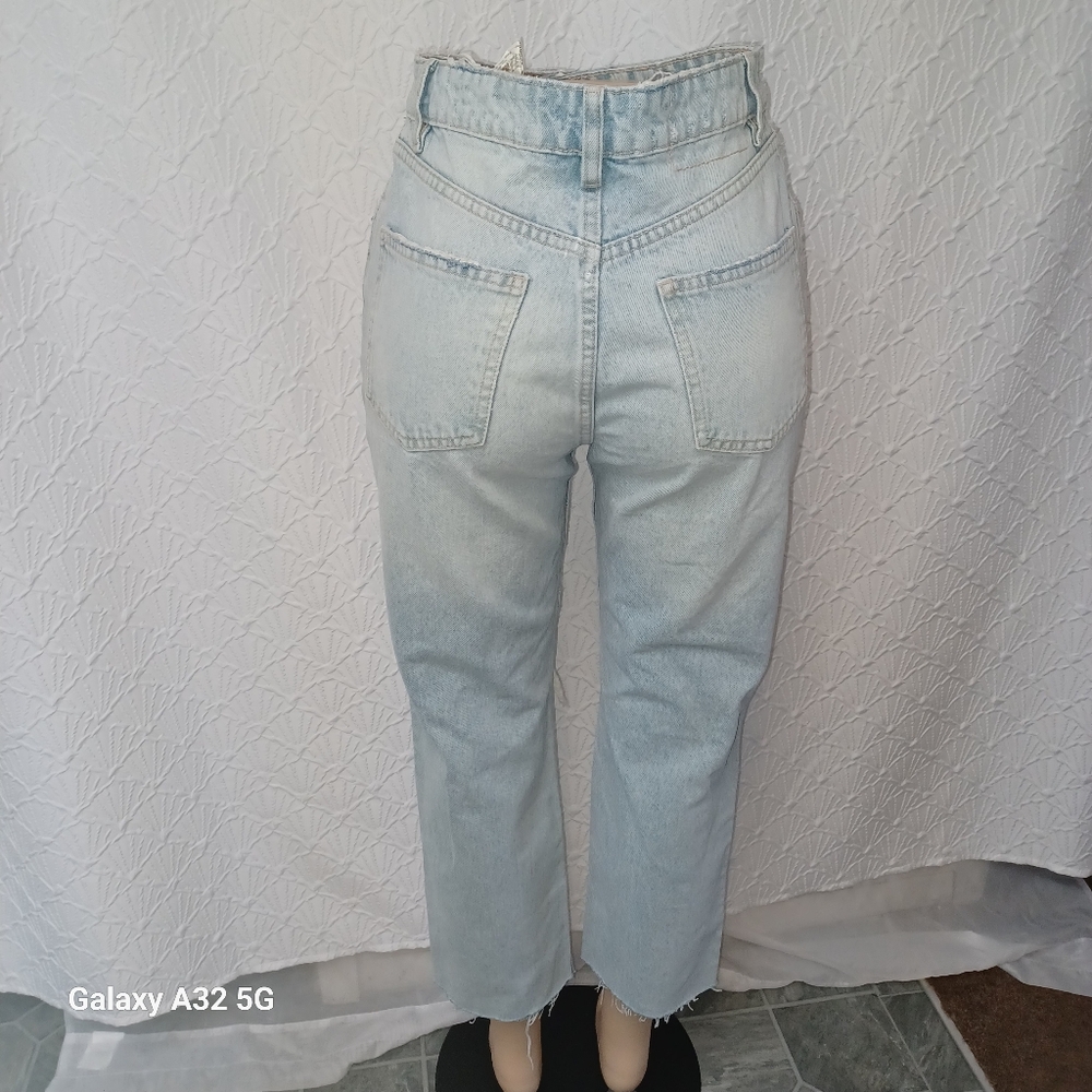 Zara Women Jeans Size 6 Blue Ankle Cropped Distressed Jeans - Picture 9 of 15